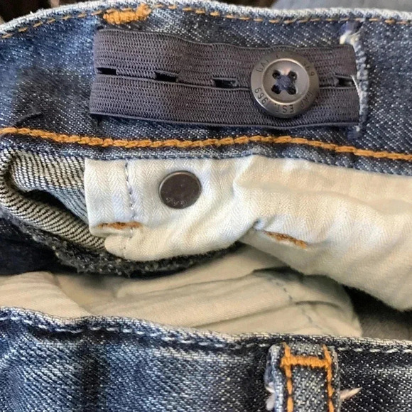 Gap, 1969 original fit, medium wash jeans  with adjustable waist band - Picture 5 of 5